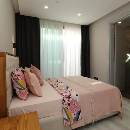Yalikavak Geris Bodrum Villa 5+1 Dublex Private Pool 别墅